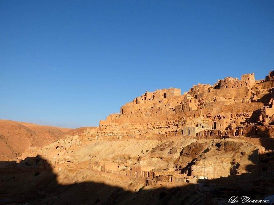 לינה וארוחת בוקר Shanīnī Kenza מראה חיצוני תמונה