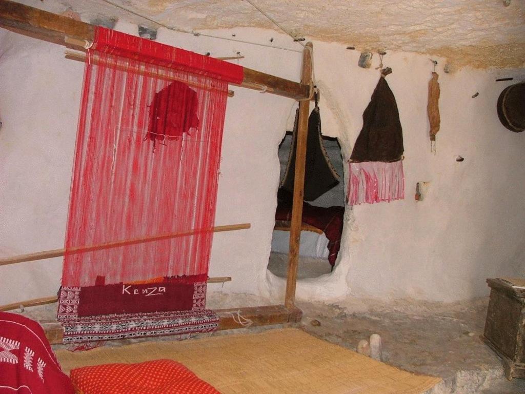 לינה וארוחת בוקר Shanīnī Kenza חדר תמונה