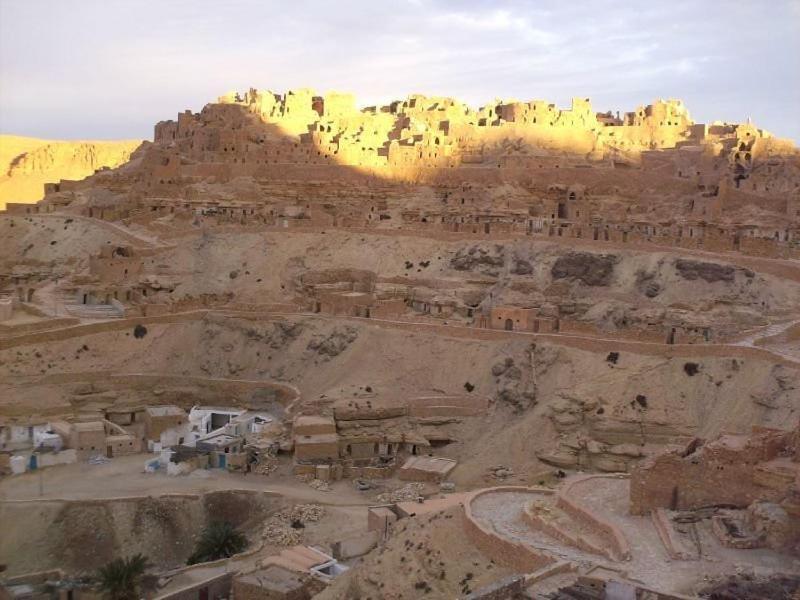לינה וארוחת בוקר Shanīnī Kenza מראה חיצוני תמונה